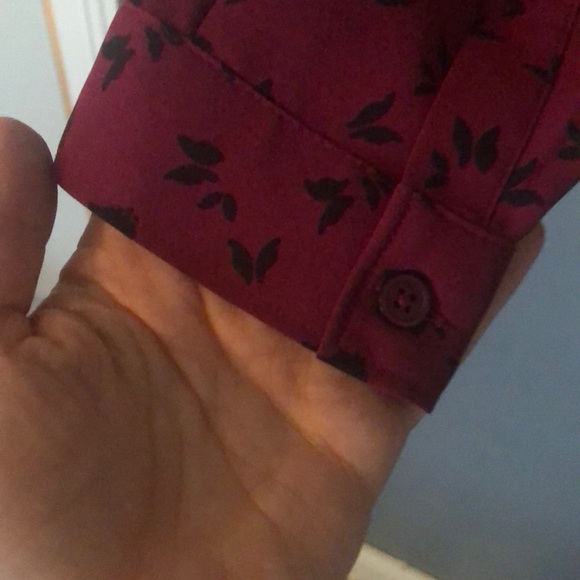 Button down blouse - Picture 4 of 5